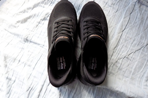 スケッチャーズスリップインズ